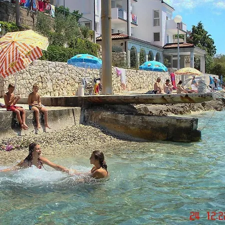 Holiday Tedo