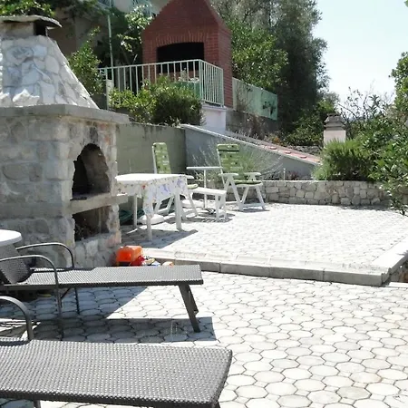 Ferienhaus Holiday Tedo