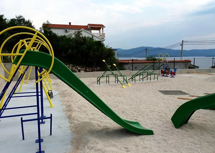 Holiday Tedo * 克勒克