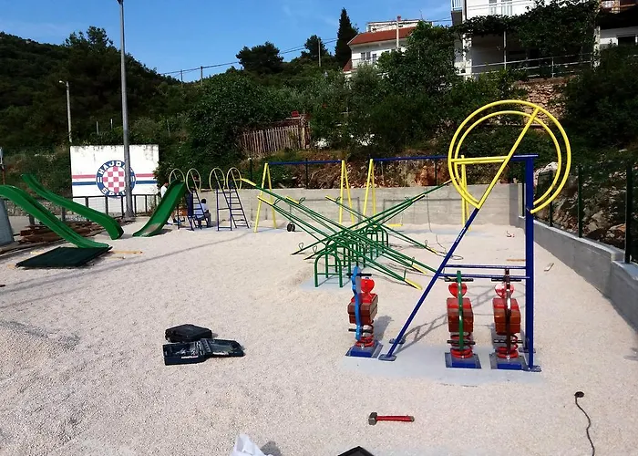 Holiday Tedo 度假居